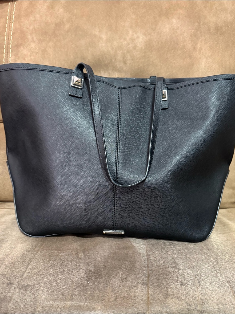 Rebecca Minkoff Classic Black Leather Women's Tote Bag - Sleek Everyday Carry